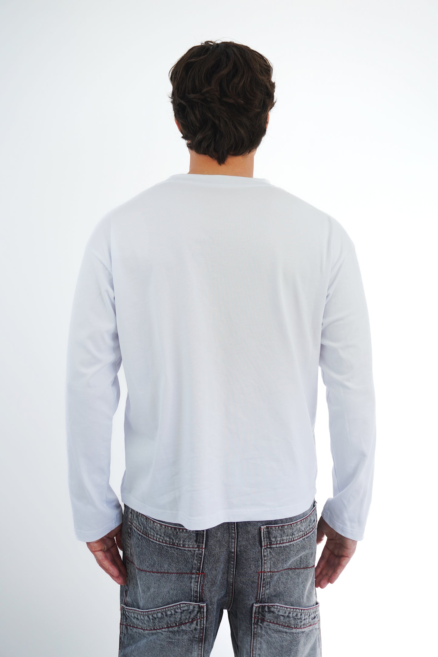 Planet Noori Long Sleeve - White